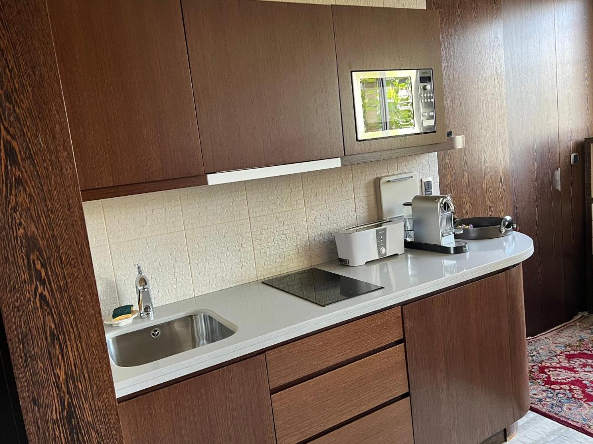 Studio Dans Le Quartier Luxe Neuilly-sur-Seine Extérieur photo